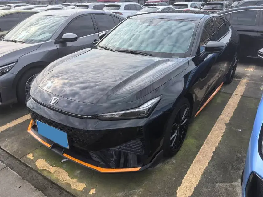 2024 ChangAn UNI-V 1.5T 188HP L4 7DCT