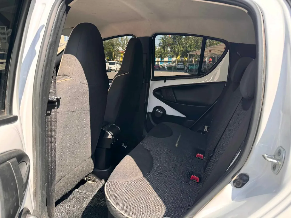 2015 BYD F0 1.0L 68HP L3 5MT,autocango,china used car exporter,china ev exporter,chinese used car exporter,chinese used ev exporter