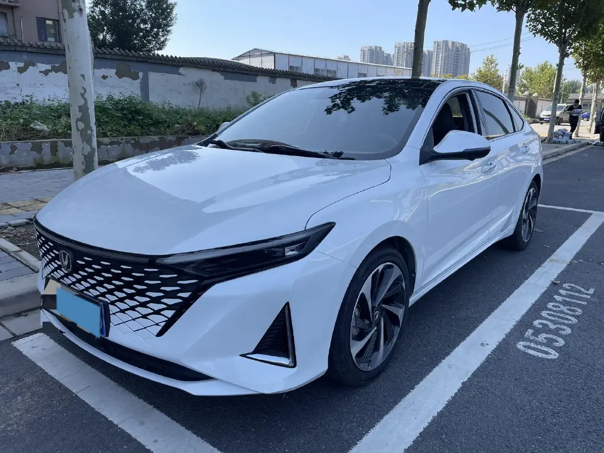 2023 ChangAn Raeton Plus 1.5T 188HP L4 7DCT