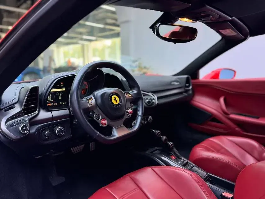 2013 Ferrari 458 4.5L 570HP V8 7DCT,autocango,china used car exporter,china ev exporter,chinese used car exporter,chinese used ev exporter