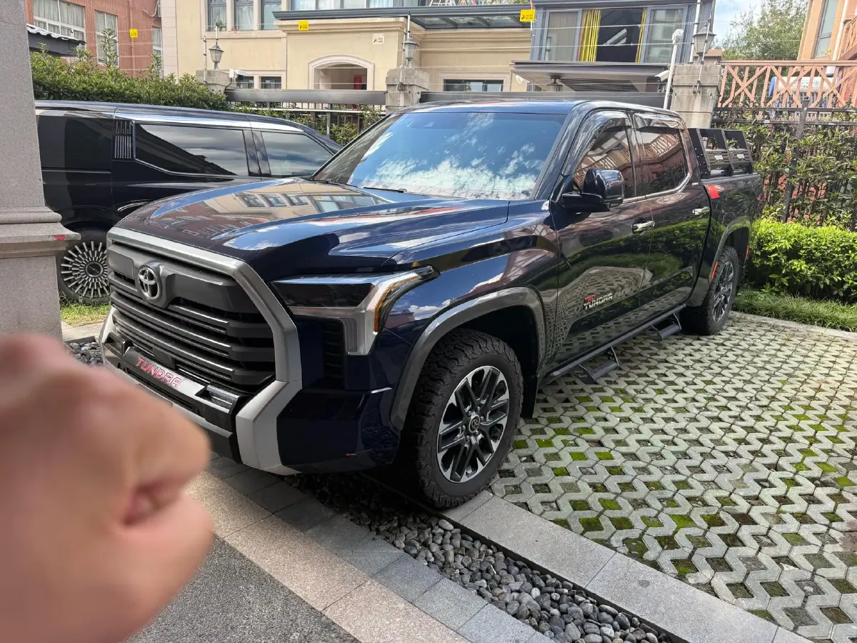 2022 Tank 300 2.0T 227HP L4 8AT