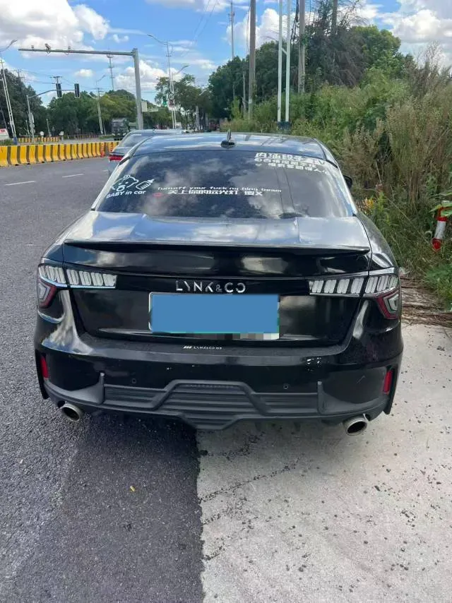 2021 LYNK&CO 03 New Energy 1.5T 180HP L3 7DCT PHEV 9.4KWH,autocango,china used car exporter,china ev exporter,chinese used car exporter,chinese used ev exporter