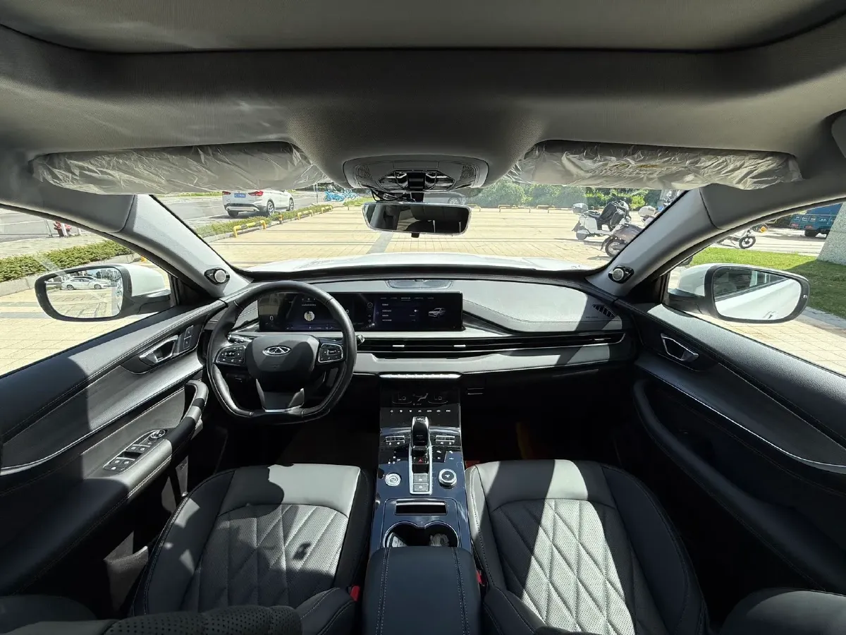 2022 Chery Tiggo 8 Plus e+ 1.5T 156HP L4 3DHT PHEV 19.27KWH,autocango,china used car exporter,china ev exporter,chinese used car exporter,chinese used ev exporter