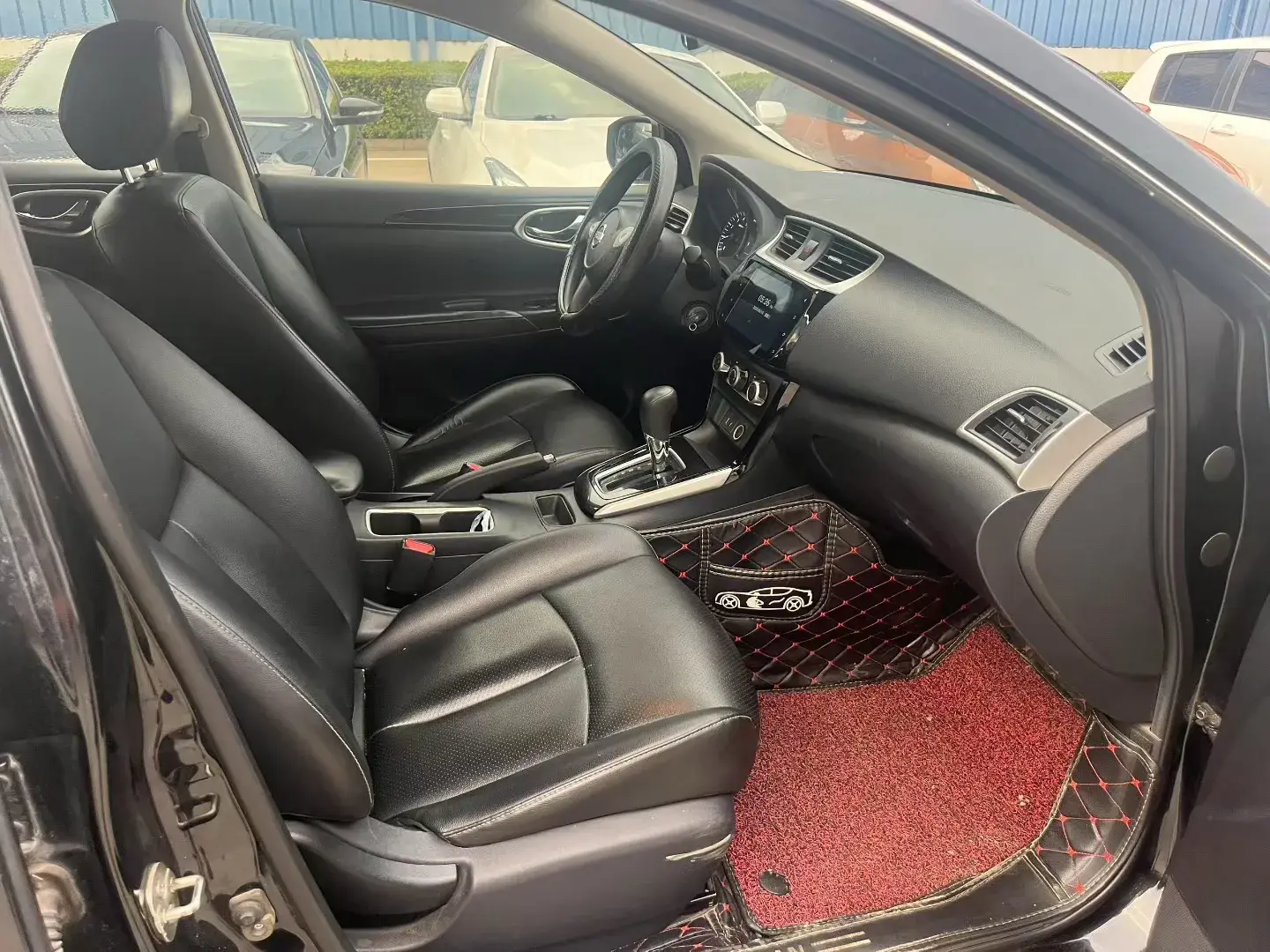 2025 MG 5 thumbnail 4