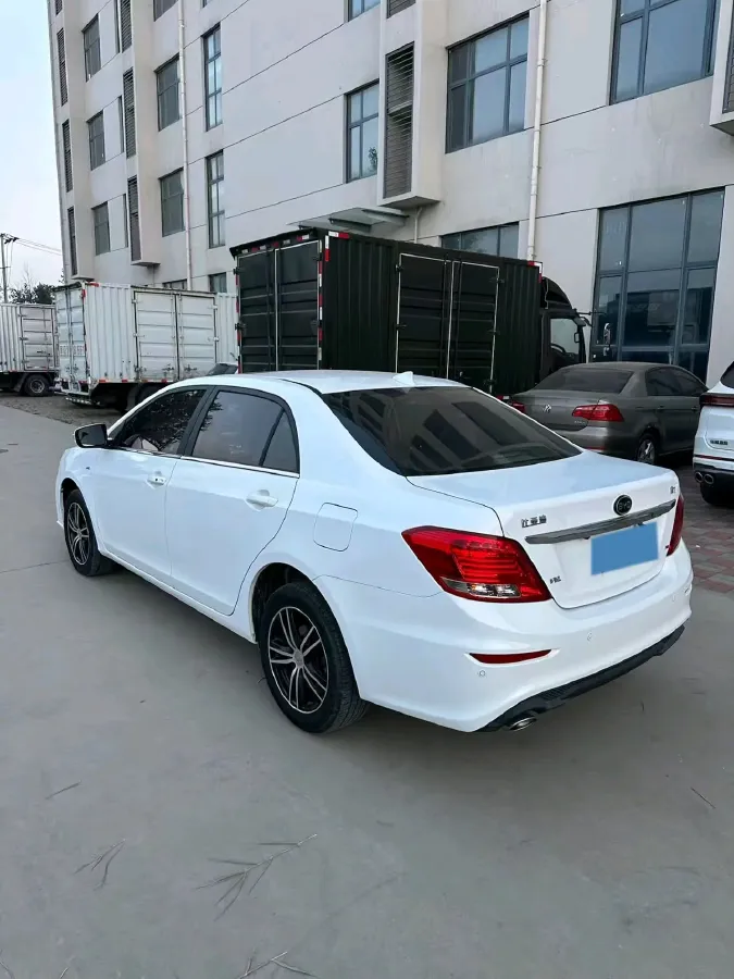 2016 BYD SuRui 1.5L 109HP L4 5MT,autocango,china used car exporter,china ev exporter,chinese used car exporter,chinese used ev exporter