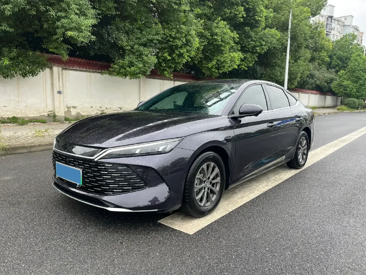 2025 BYD QinL 1.5L 101HP L4 E-CVT PHEV 10.08KWH