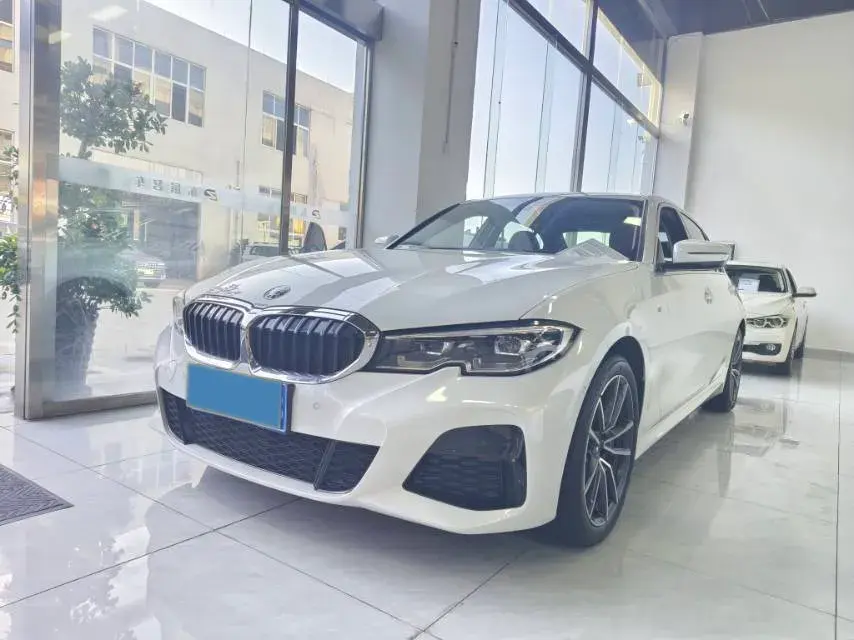 2021 BMW 3 Series 2.0T 184HP L4 8AT