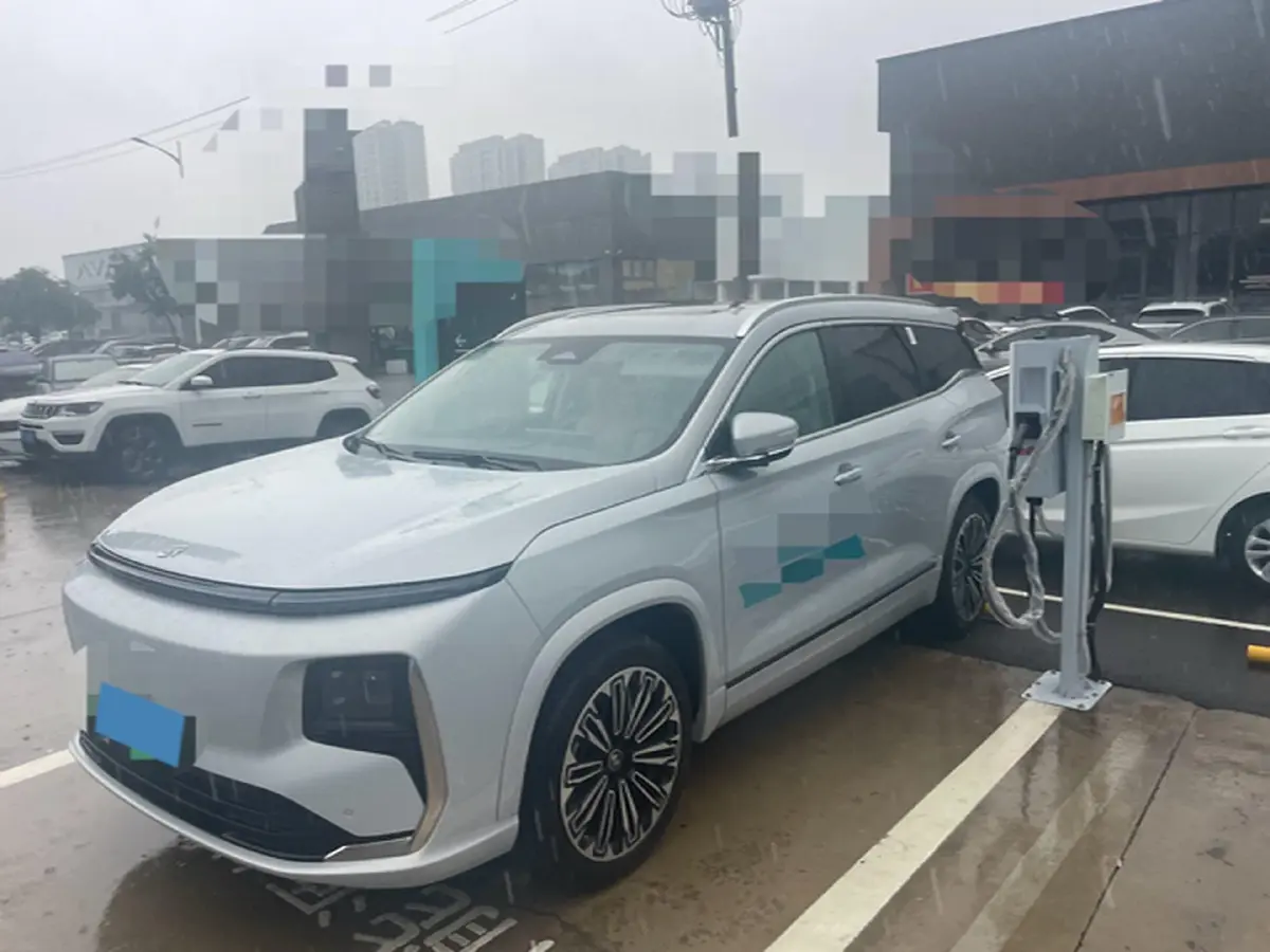 2025 Jetour ShanHai L9 1.5T 156HP L4 2DHT PHEV