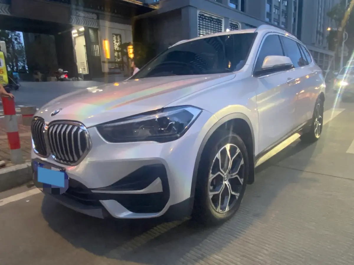 2022 BMW X1 2.0T 192HP L4 7DCT