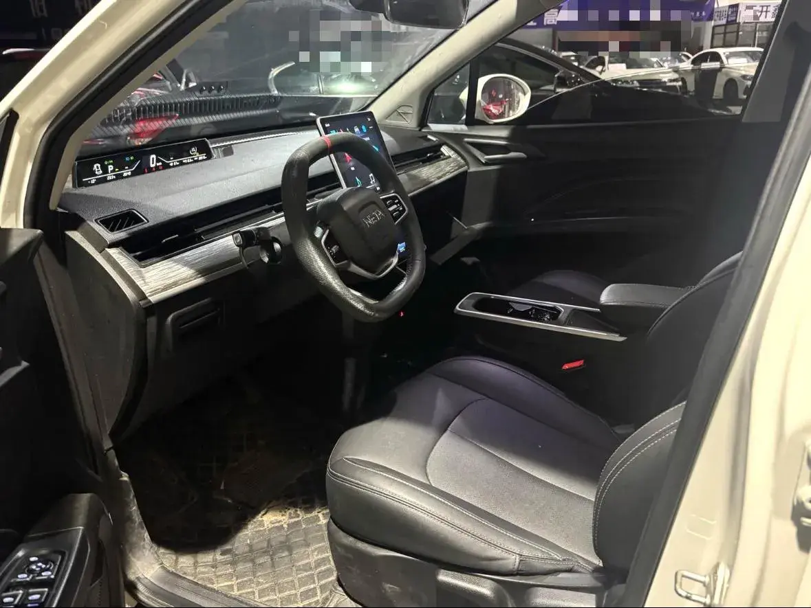 2023 NETA AYA thumbnail 2