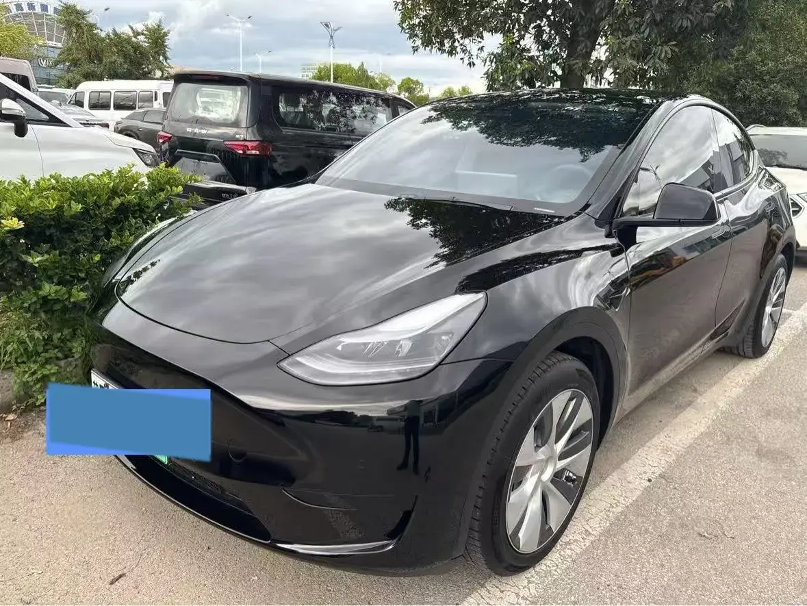 2022 Tesla Model Y BEV 60KWH