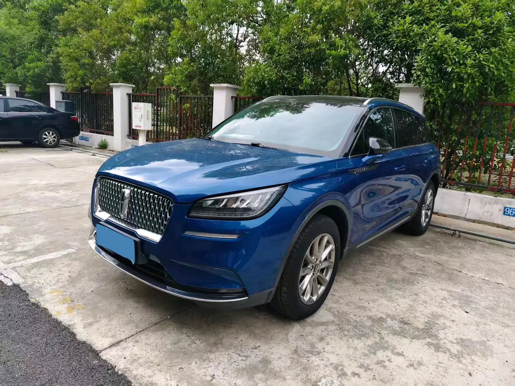 2021 LINCOLN CORSAIR view 1