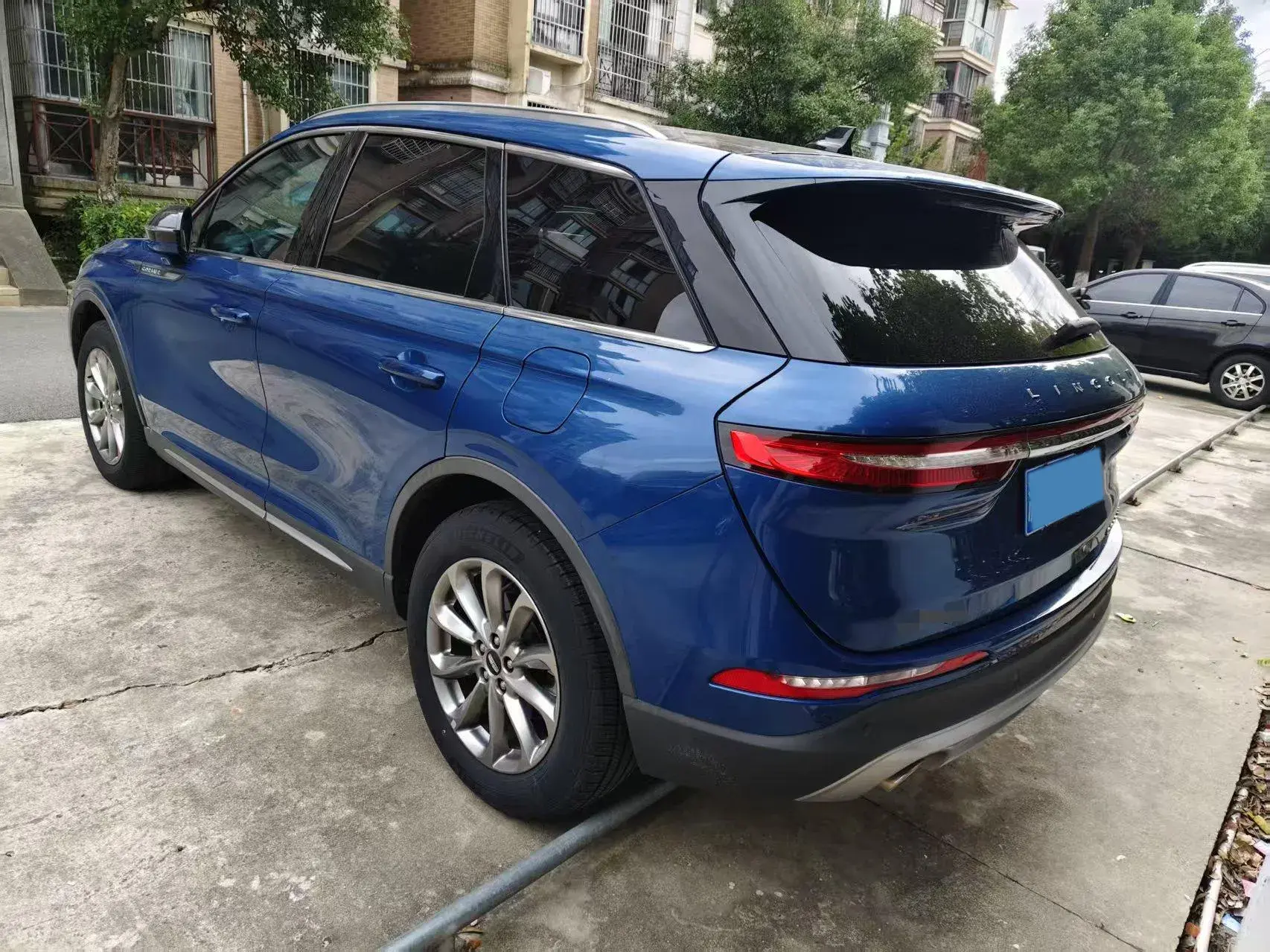 2021 LINCOLN CORSAIR thumbnail 3