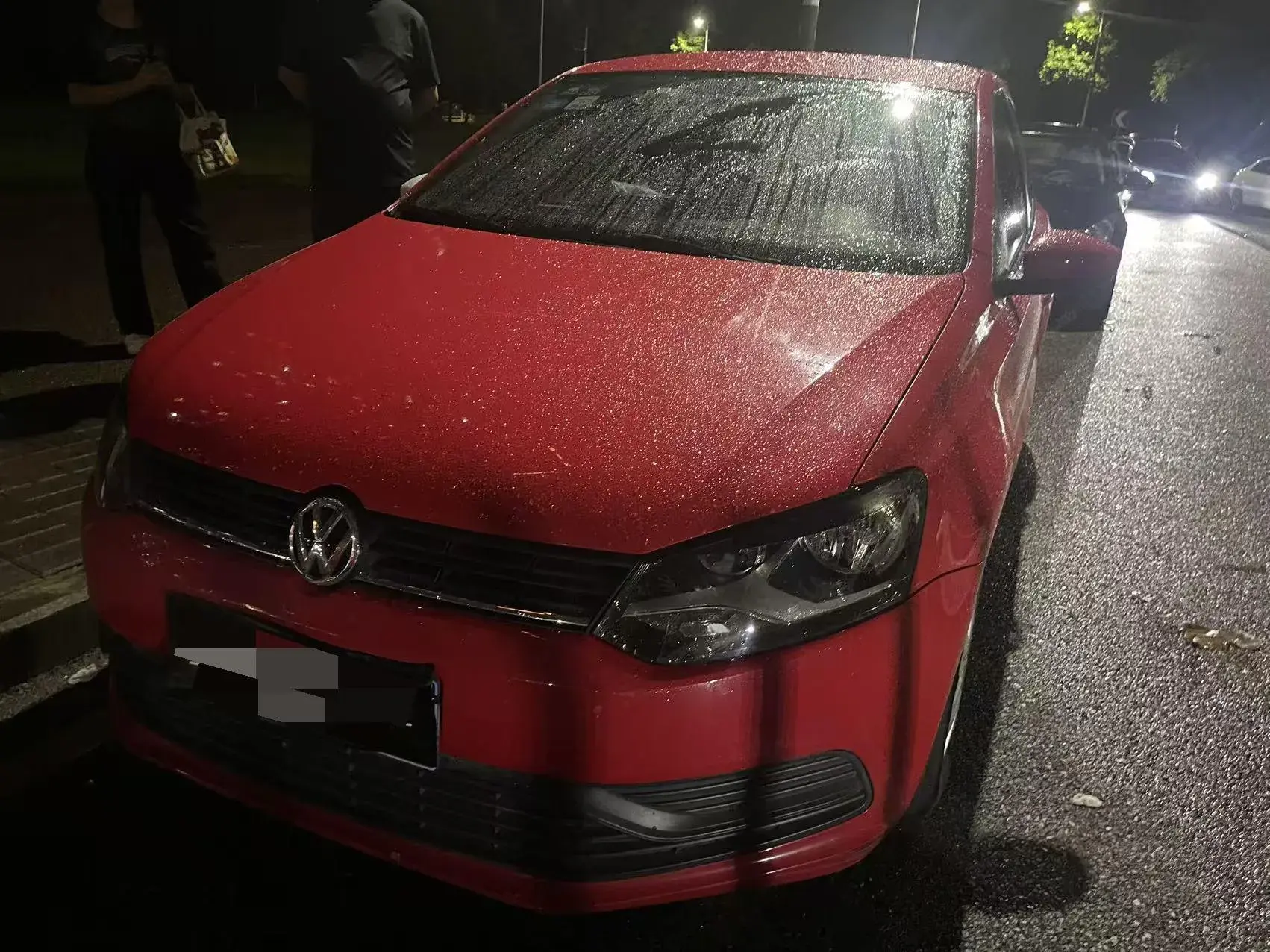 2016 VOLKSWAGEN POLO view 1