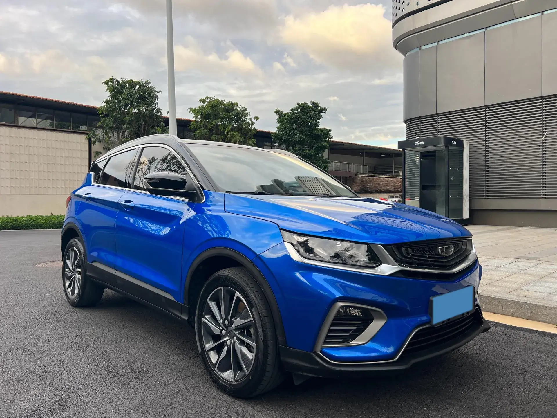 2020 GEELY COOLRAY thumbnail 3