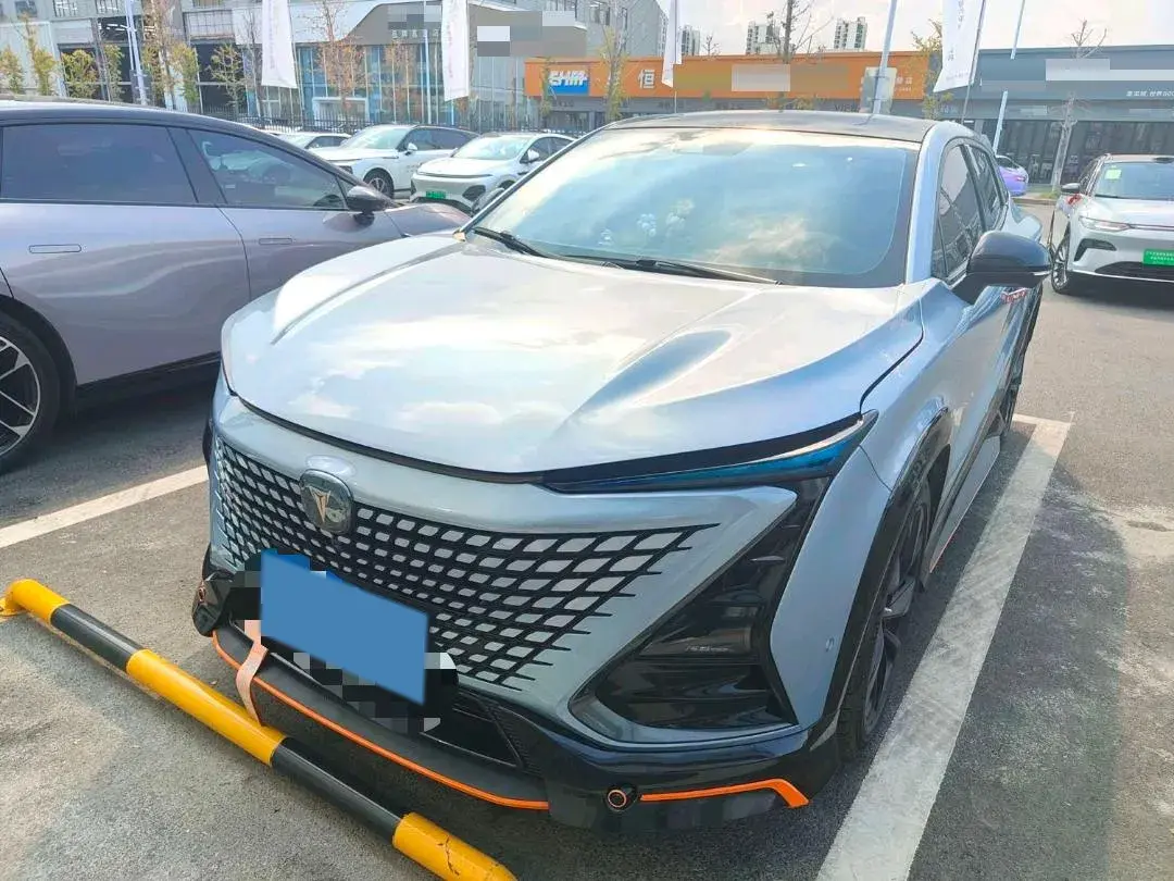 2021 ChangAn UNI-T 1.5T 180HP L4 7DCT