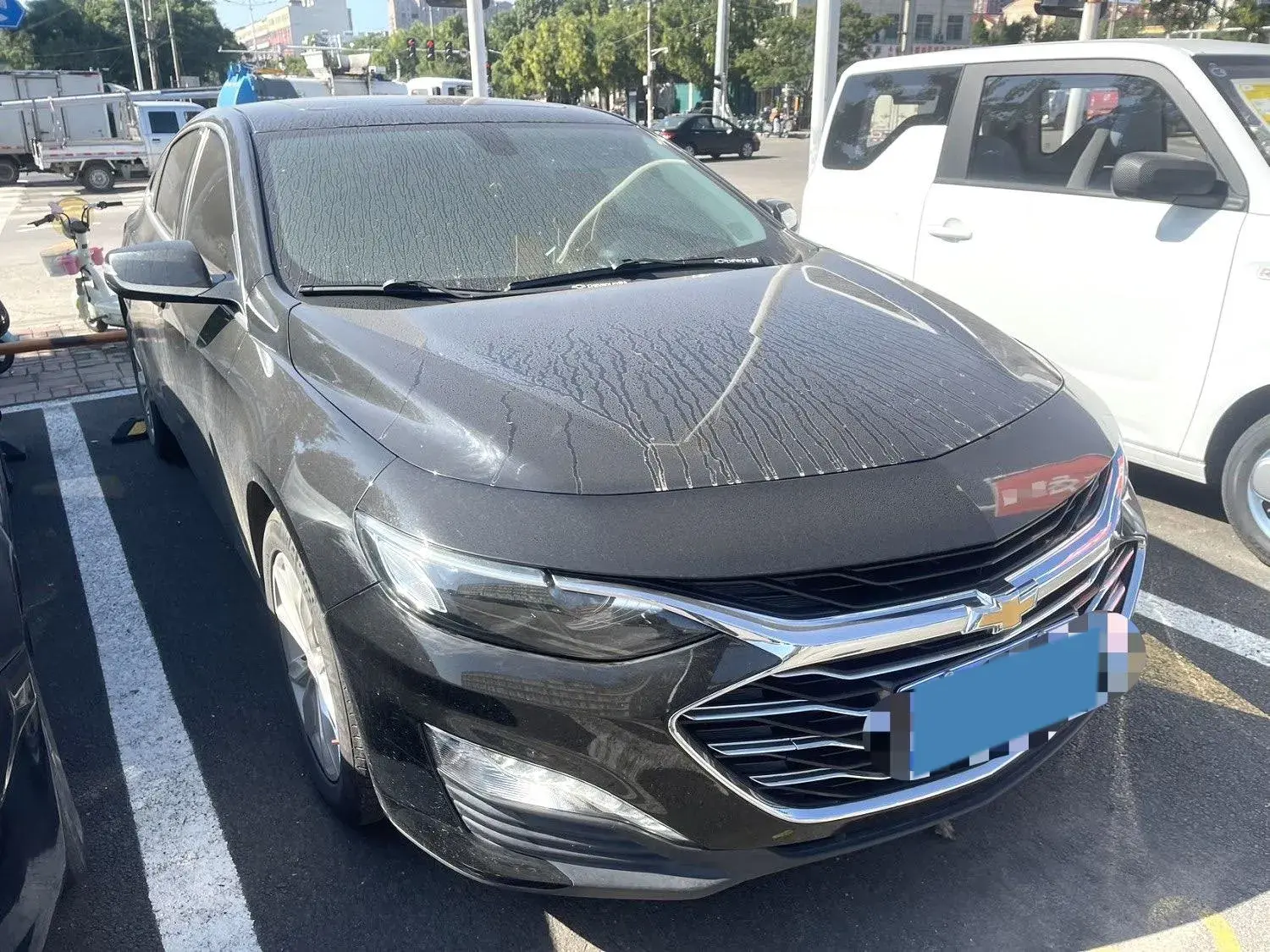 2021 CHEVROLET MALIBU thumbnail 2