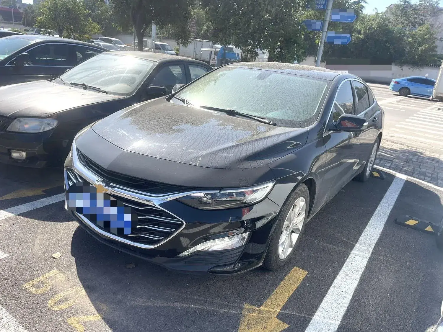 2021 CHEVROLET MALIBU view 1