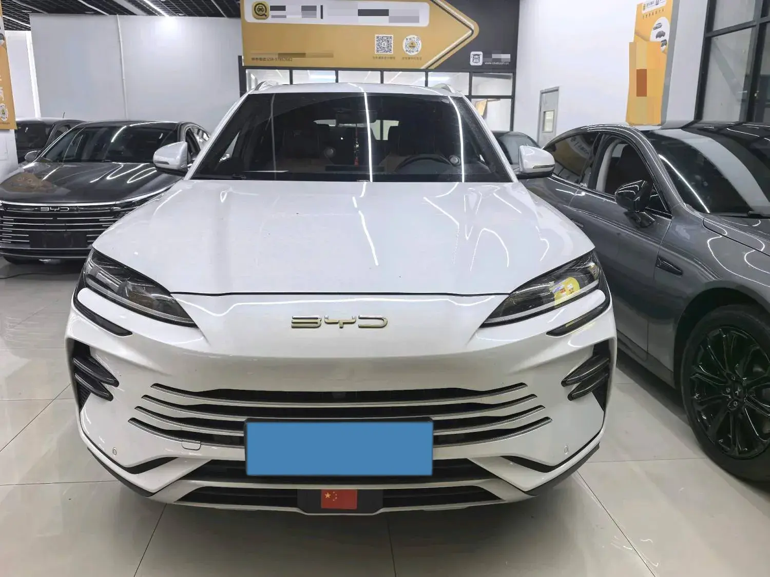 2024 BYD SONG thumbnail 3