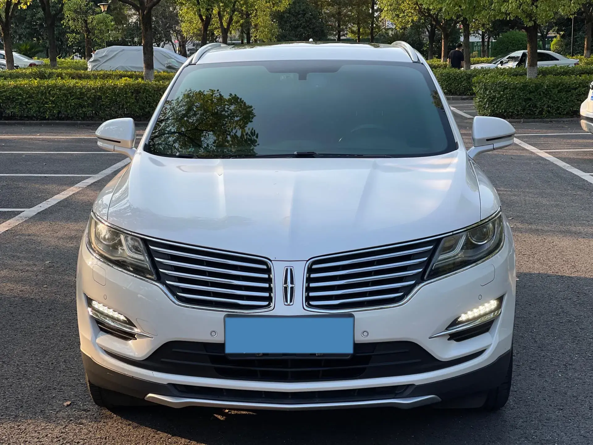 2018 LINCOLN MKC thumbnail 2