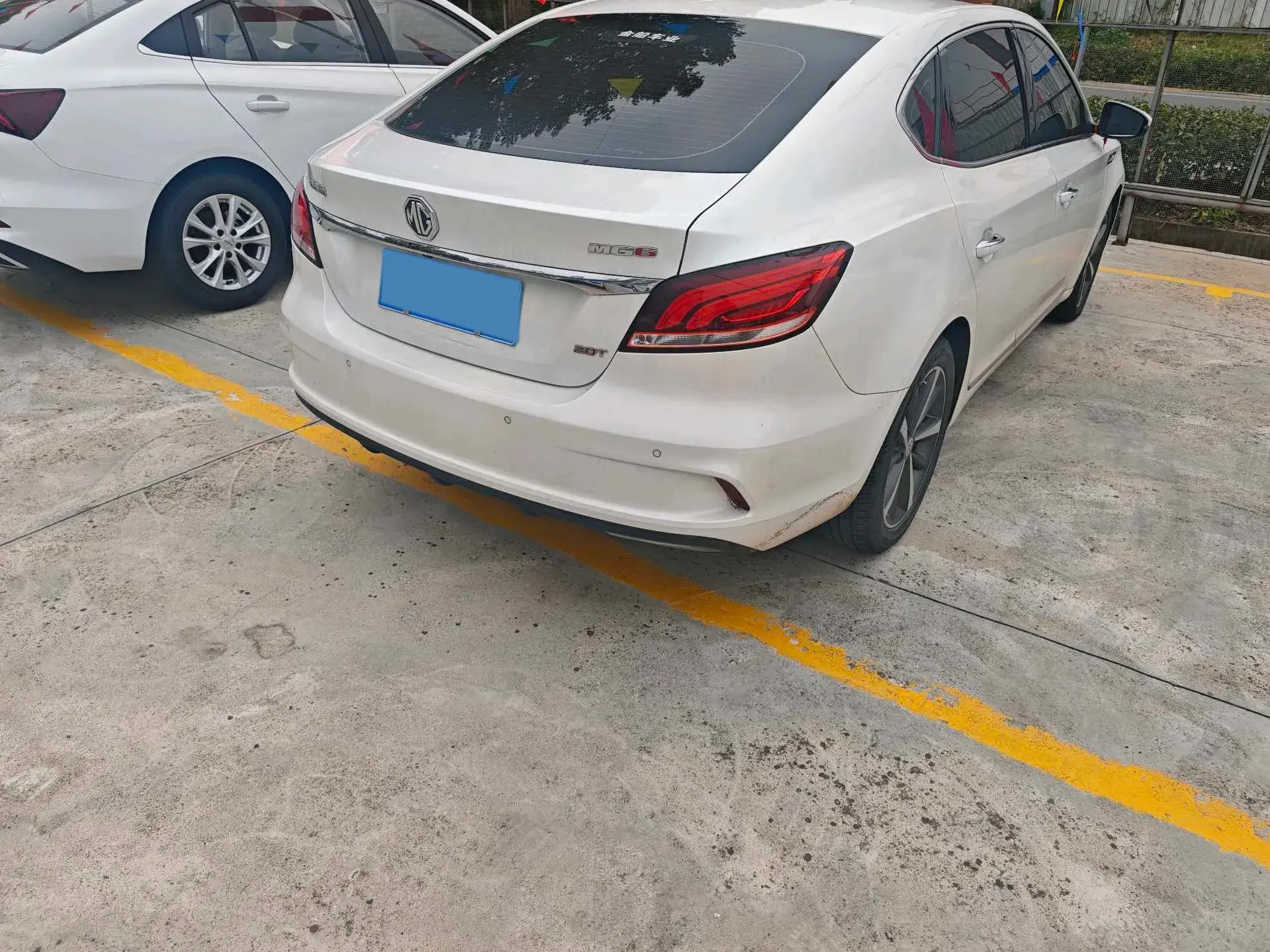 2019 MG MG6 thumbnail 3