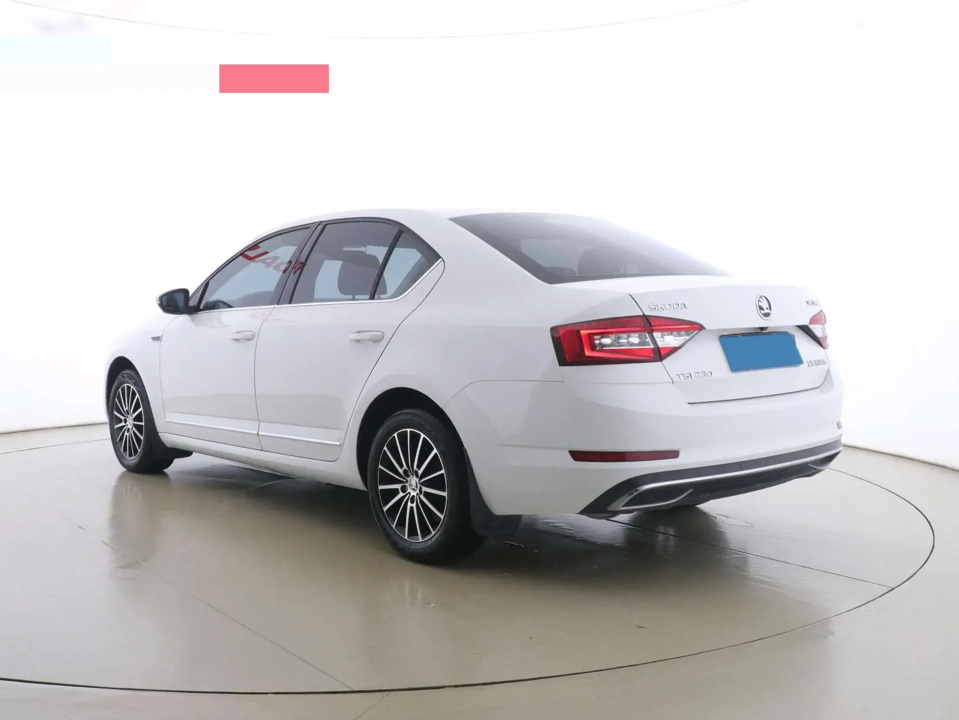 2019 SKODA OCTAVIA thumbnail 3