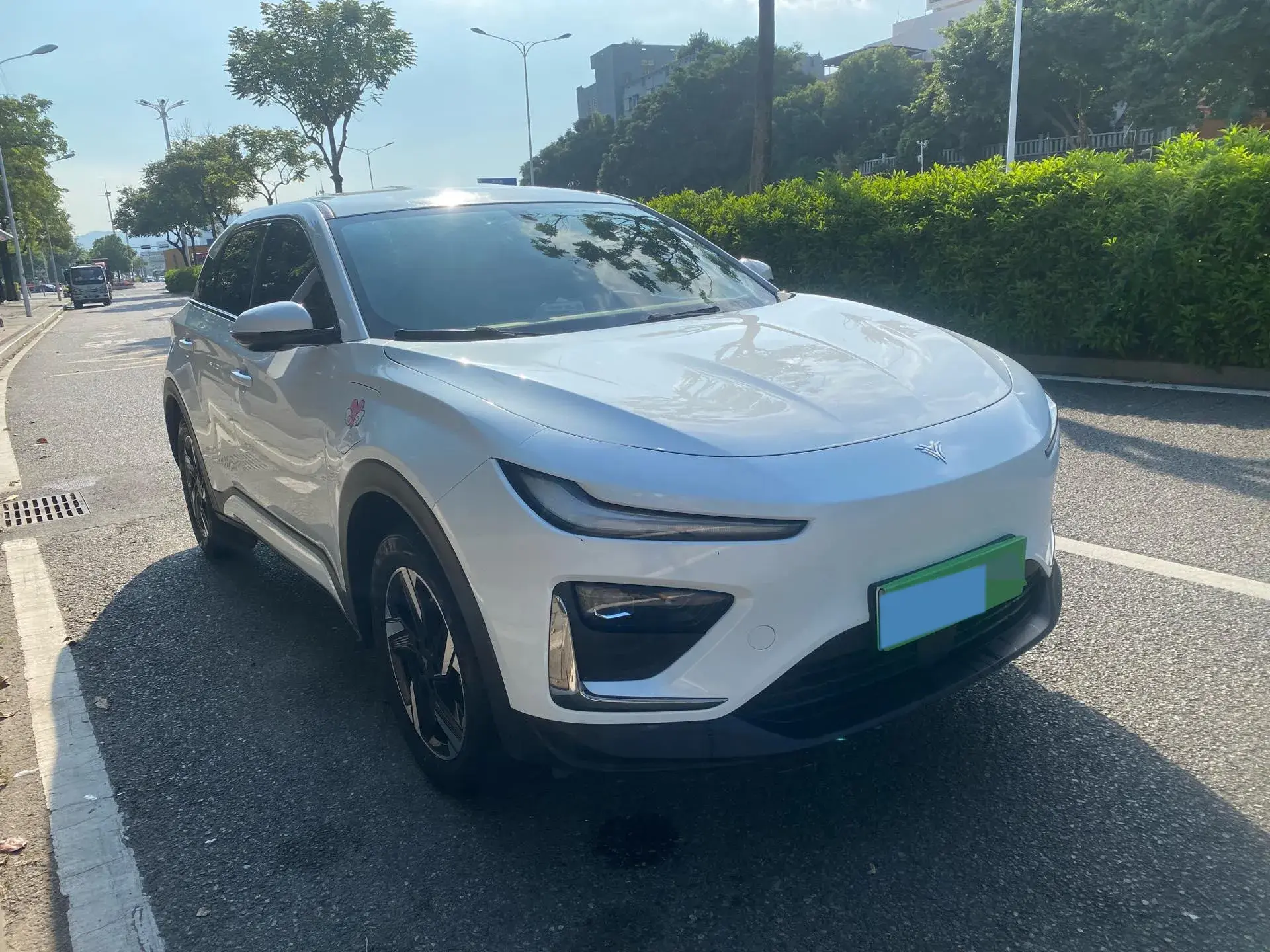 2024 NETA X thumbnail 3