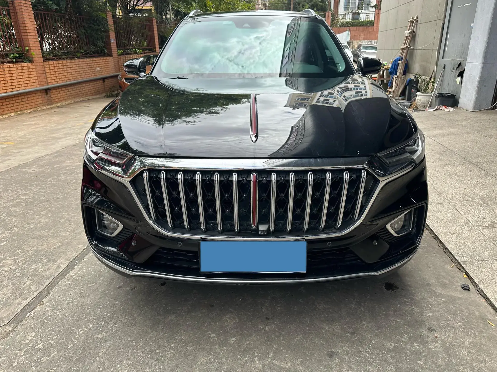 2022 HONGQI HS5 thumbnail 2