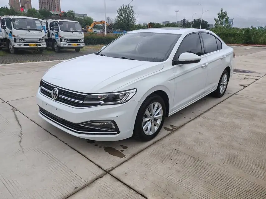 2020 VOLKSWAGEN BORA view 1