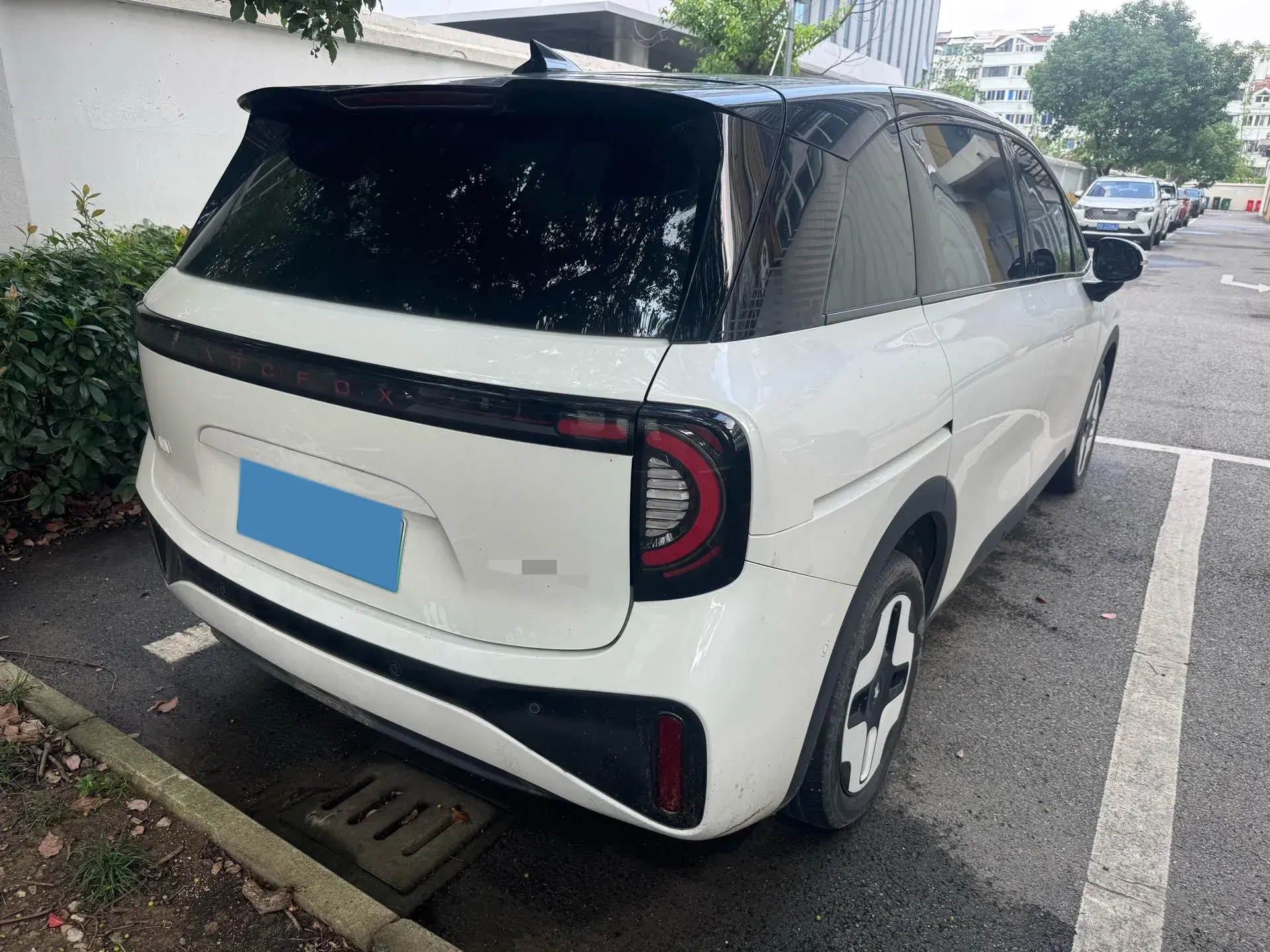 2023 ARCFOX KAOLA thumbnail 4