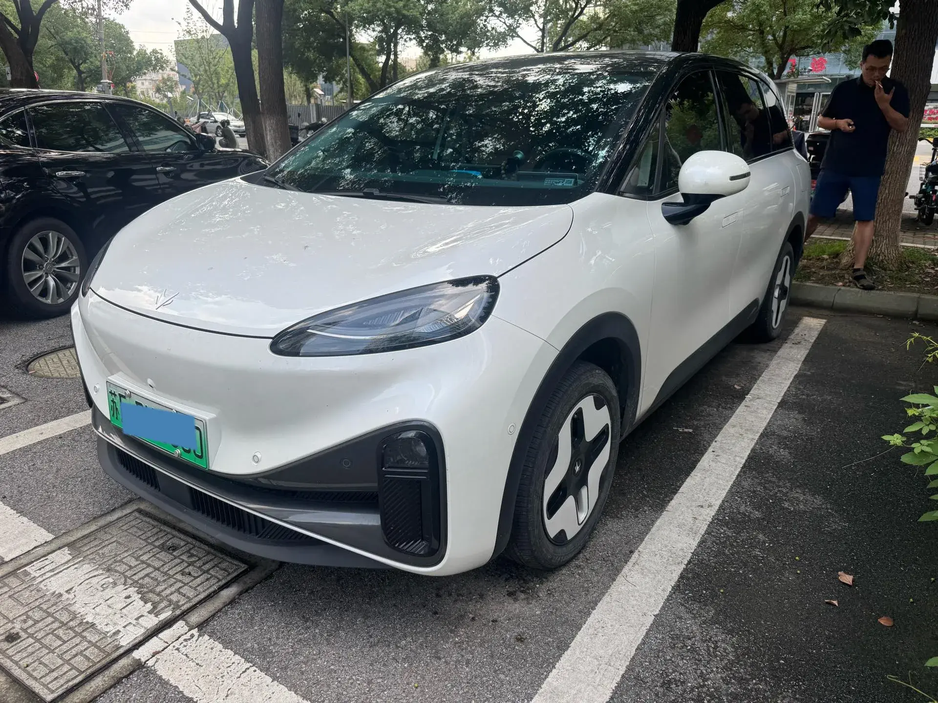 2023 ARCFOX KAOLA view 1