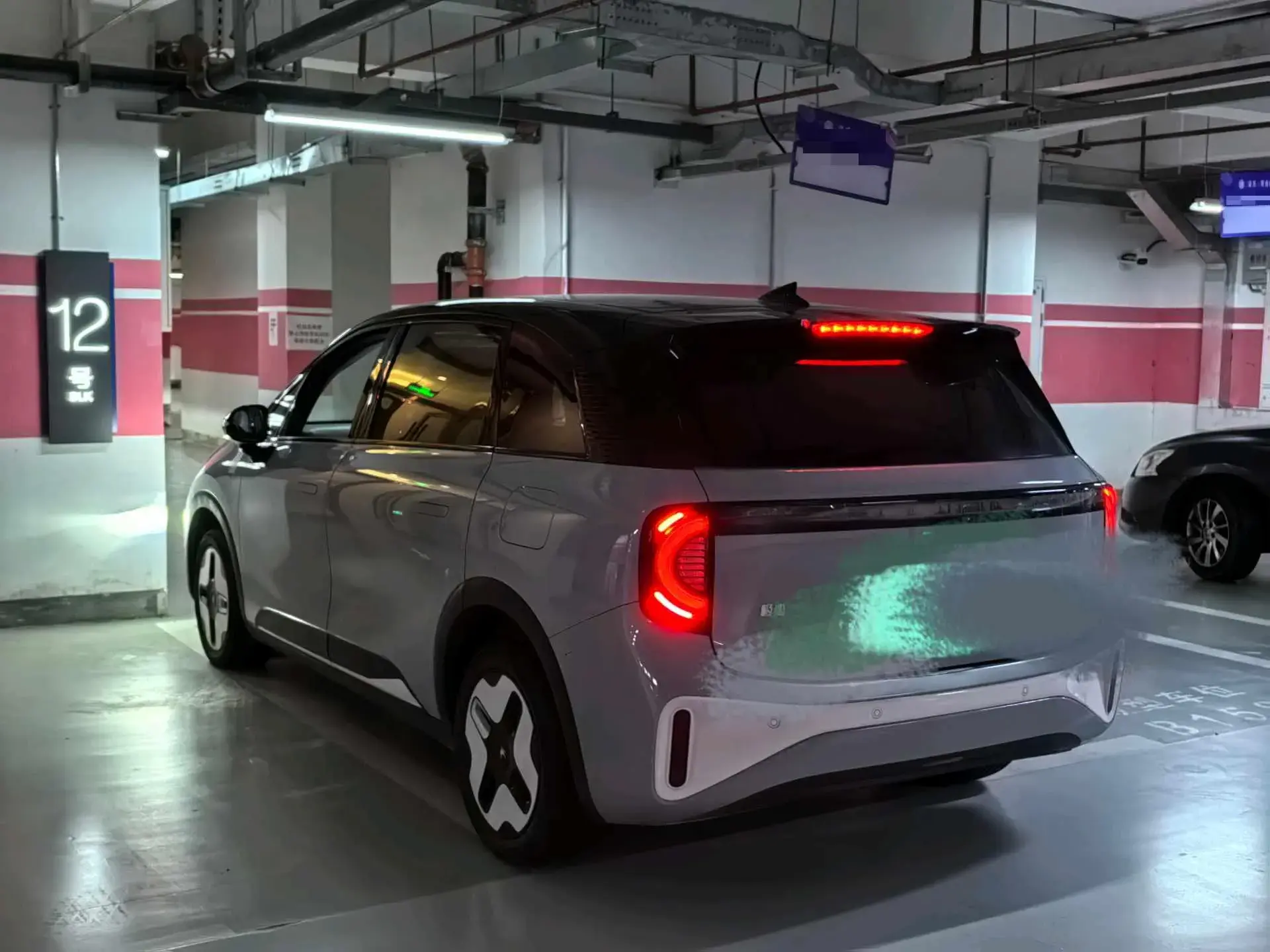 2024 ARCFOX KAOLA thumbnail 2