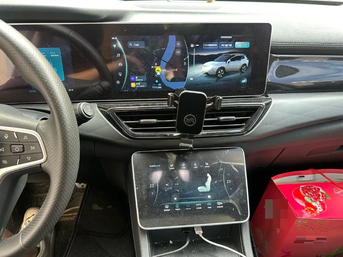 2021 Weltmeister W6 BEV 66.231KWH,autocango,china used car exporter,china ev exporter,chinese used car exporter,chinese used ev exporter