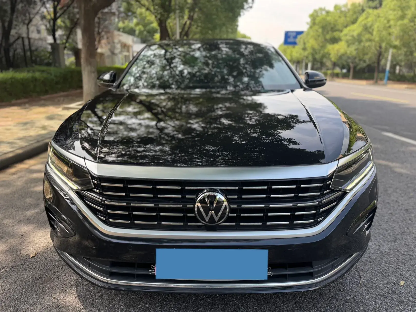 2022 VOLKSWAGEN PASSAT thumbnail 2