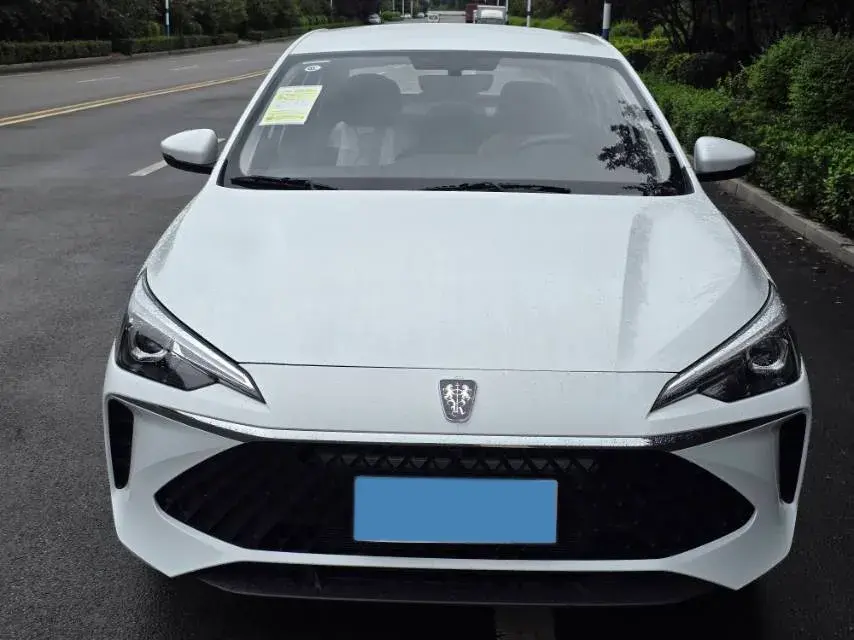 2023 ROEWE I5 thumbnail 2