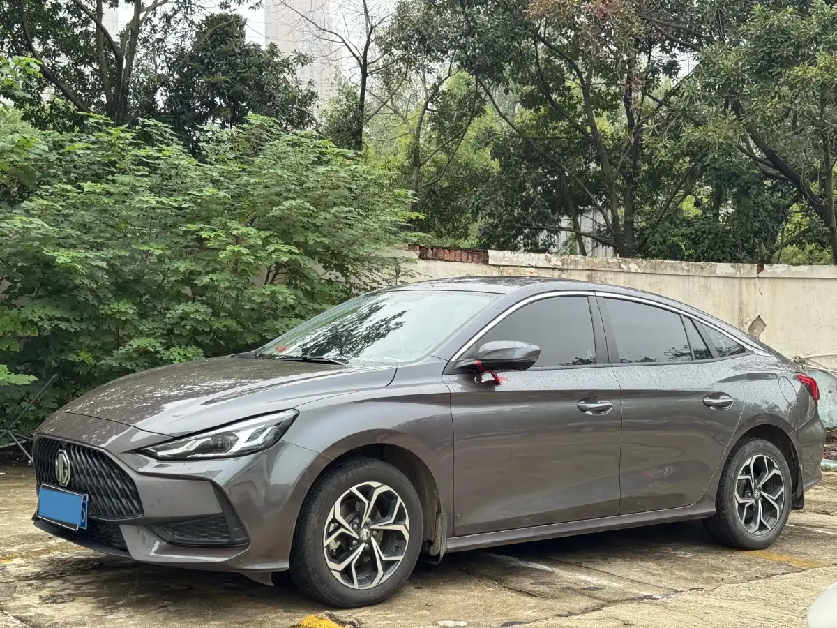 2021 MG 5 1.5L 120HP L4 CVT