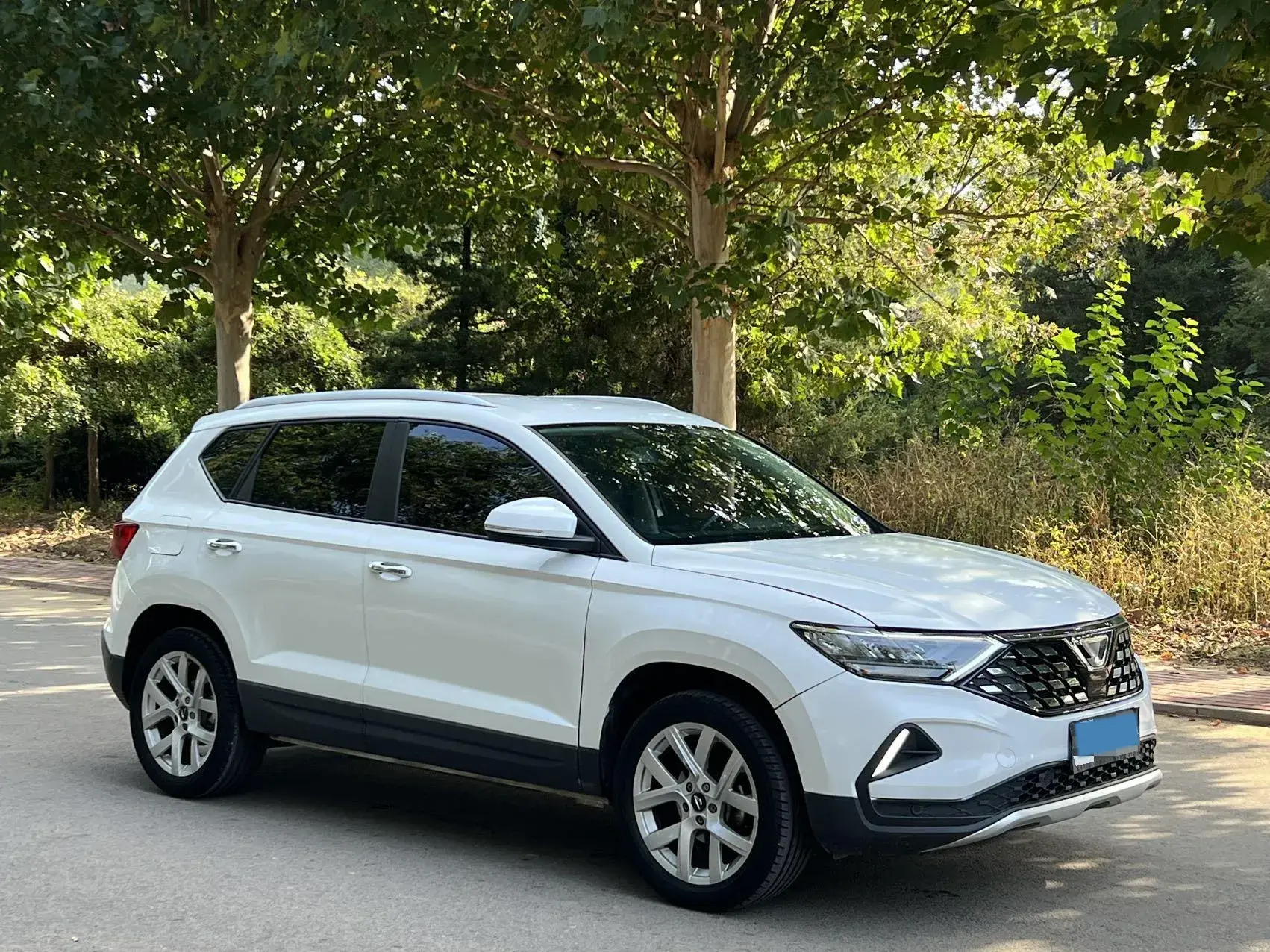 2021 JETTA VS5 thumbnail 3