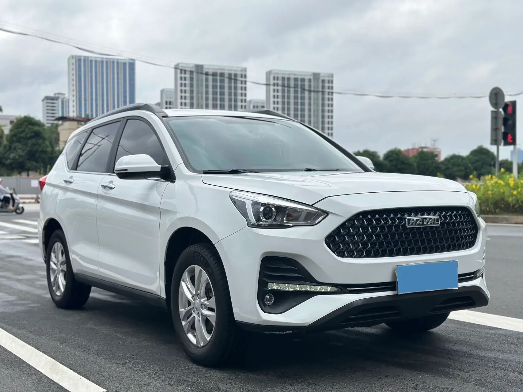 2019 HAVAL M6 thumbnail 3