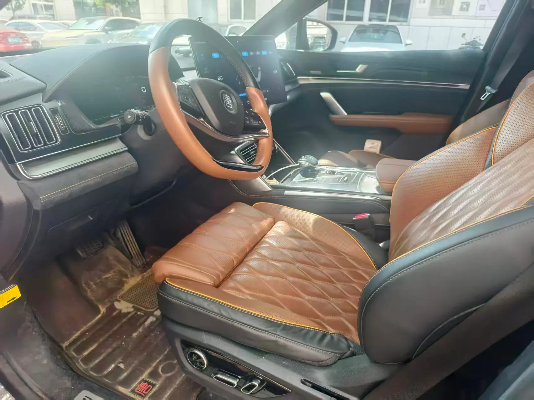 2021 BYD TANG thumbnail 2