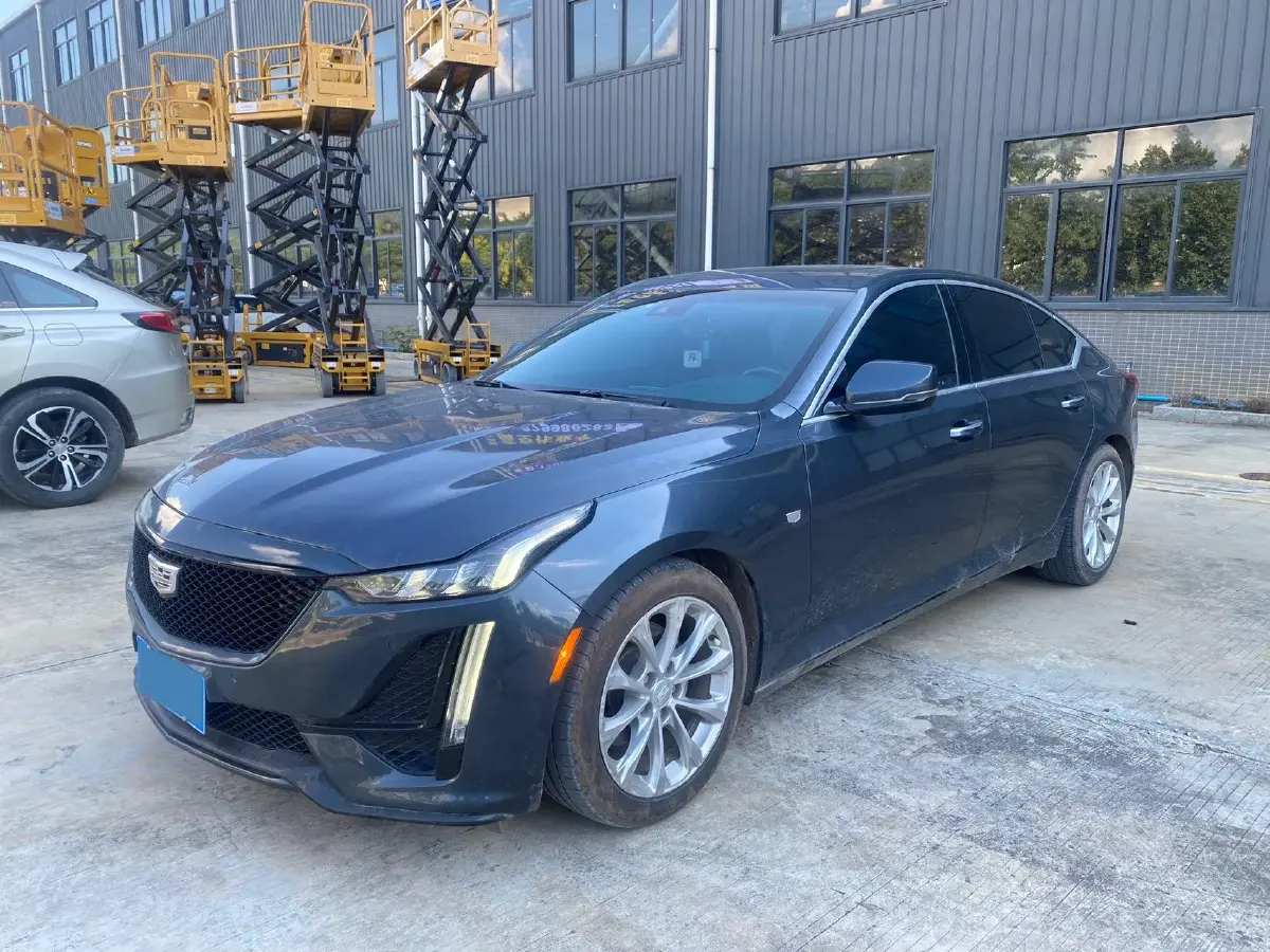 2020 Cadillac CT5 2.0T 237HP L4 10AT