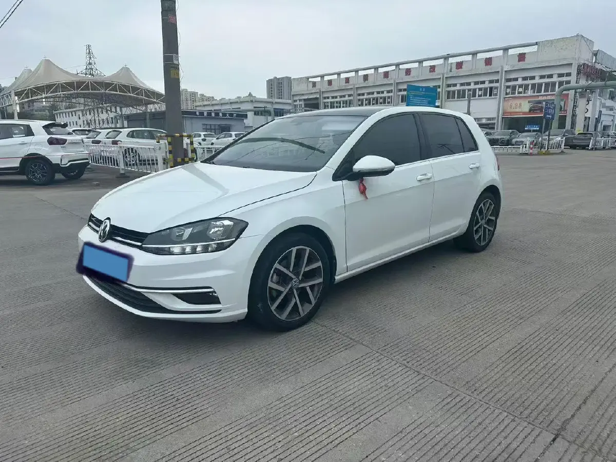 2020 Volkswagen Golf 1.4T 150HP L4 7DCT