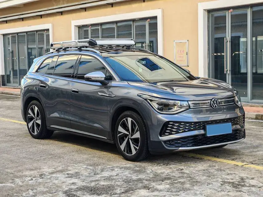 2021 VOLKSWAGEN ID.6 thumbnail 3