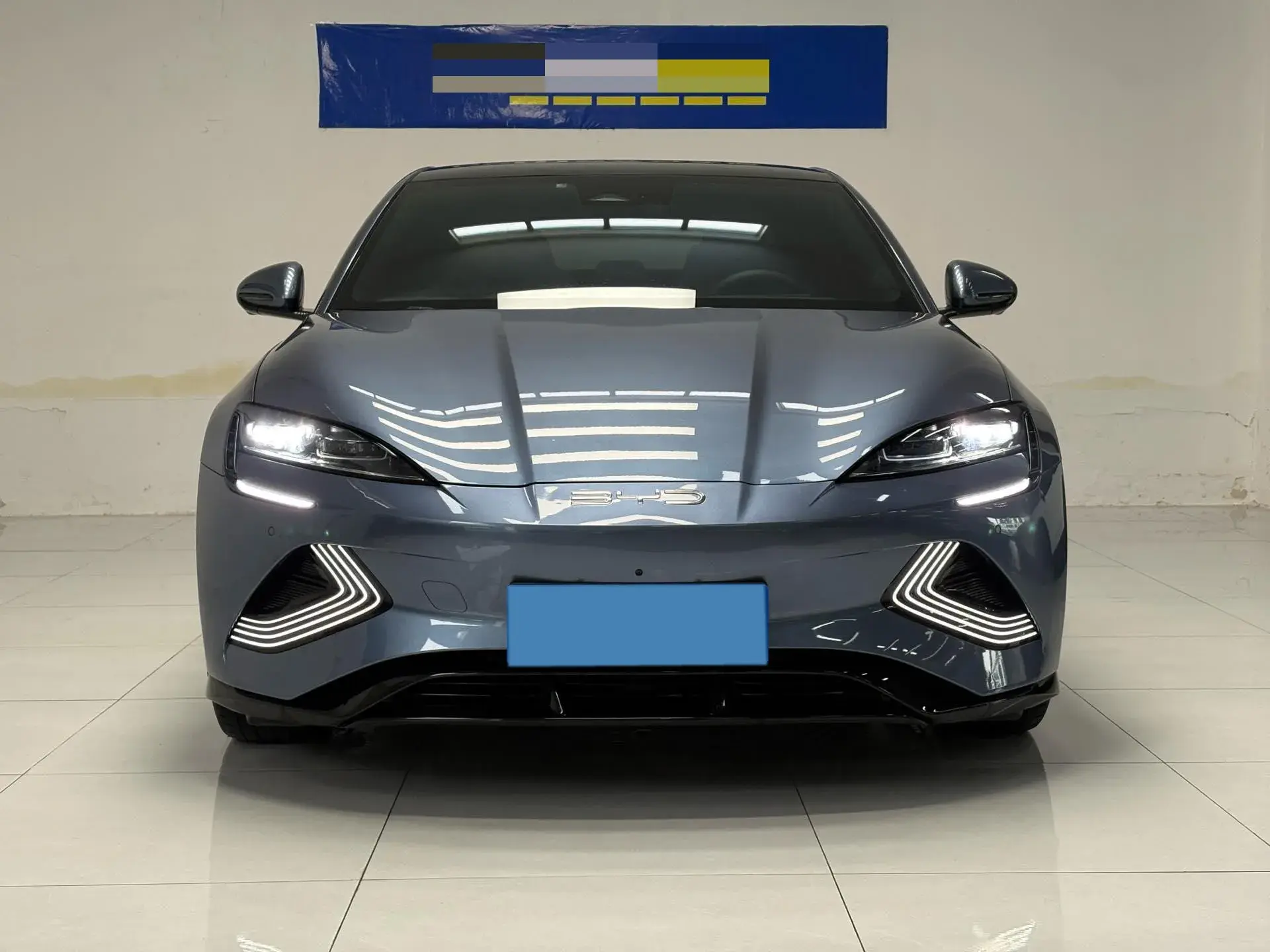 2022 BYD SEAL thumbnail 2