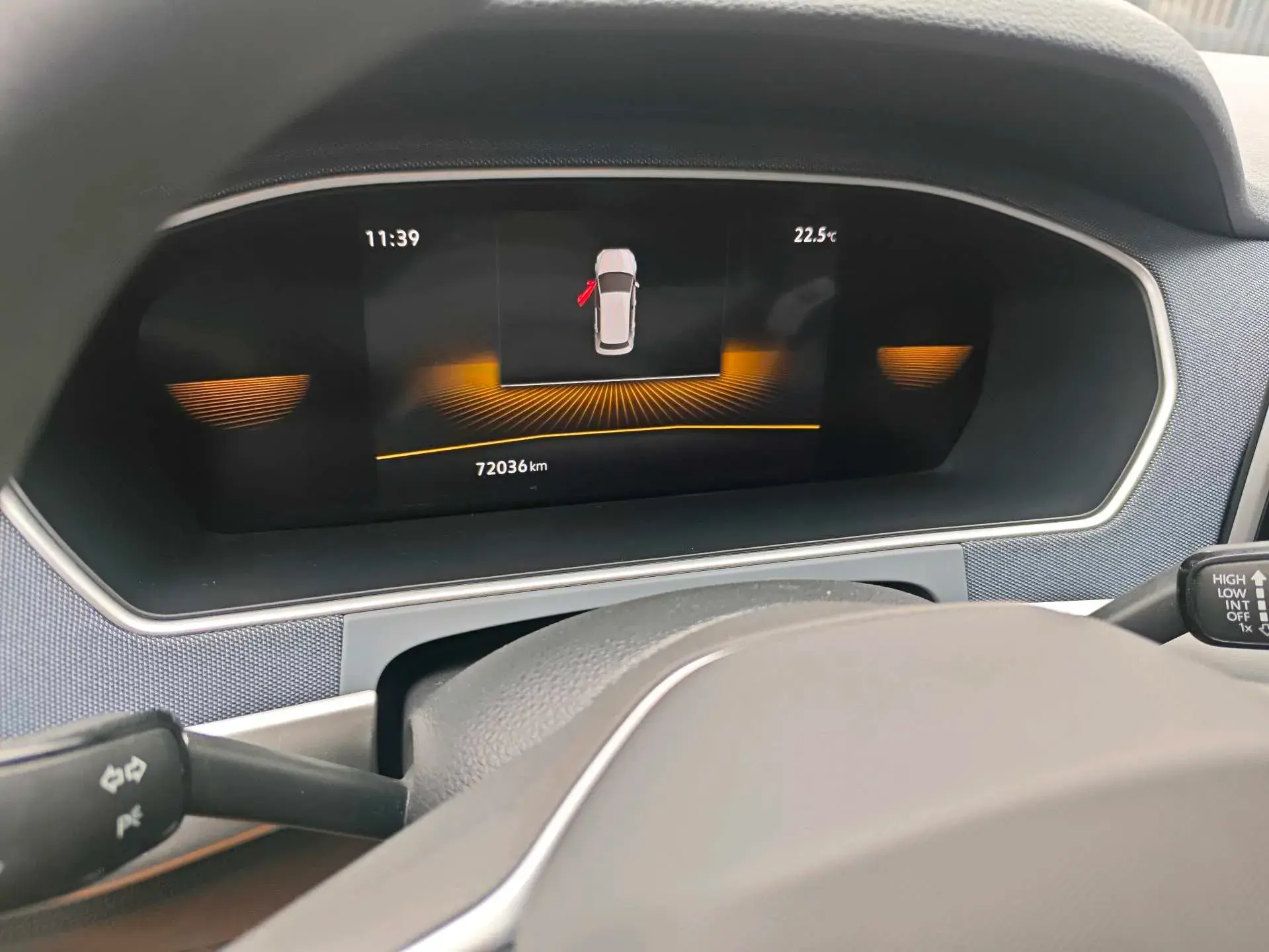 2023 VOLKSWAGEN LAVIDA thumbnail 3