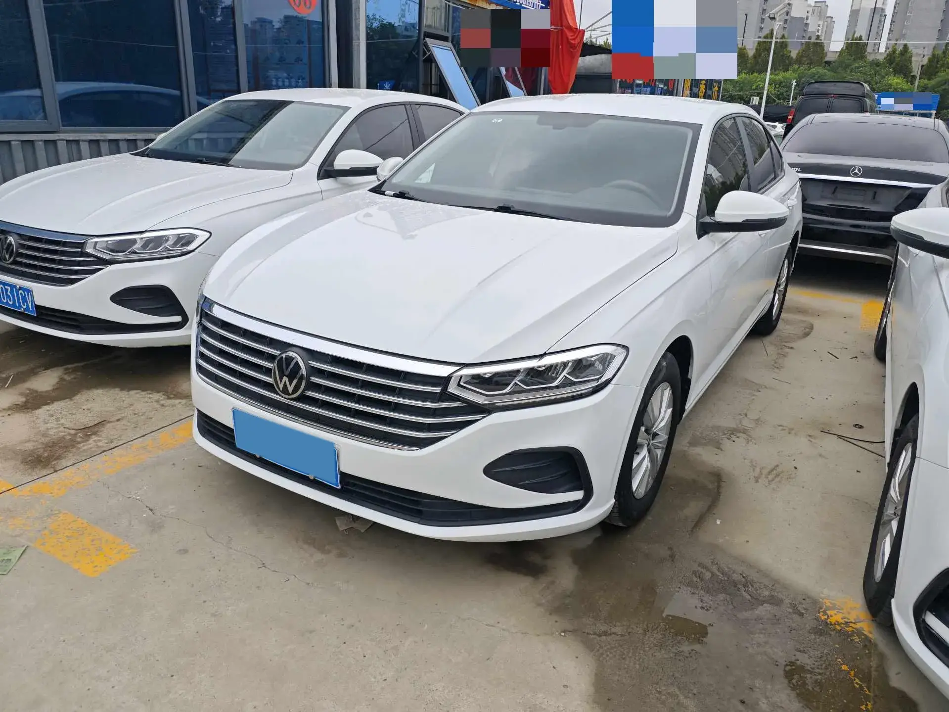 2023 VOLKSWAGEN LAVIDA view 1