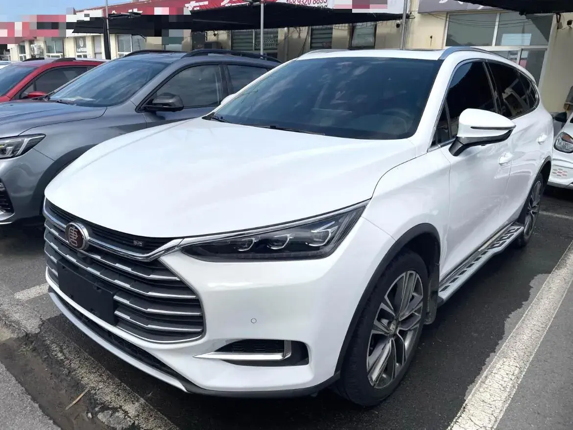 2018 BYD TANG view 1
