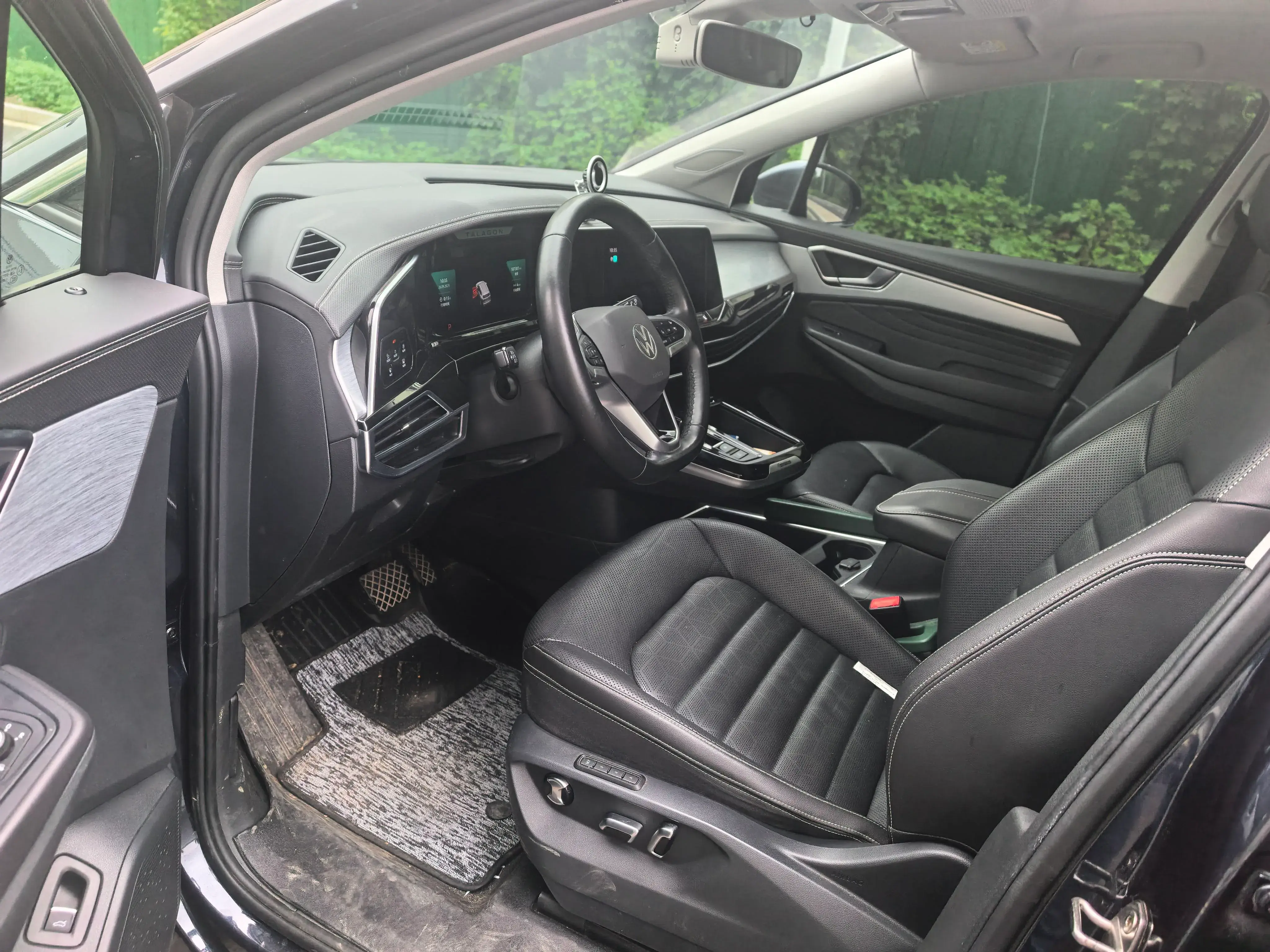 2022 VOLKSWAGEN TALAGON thumbnail 4
