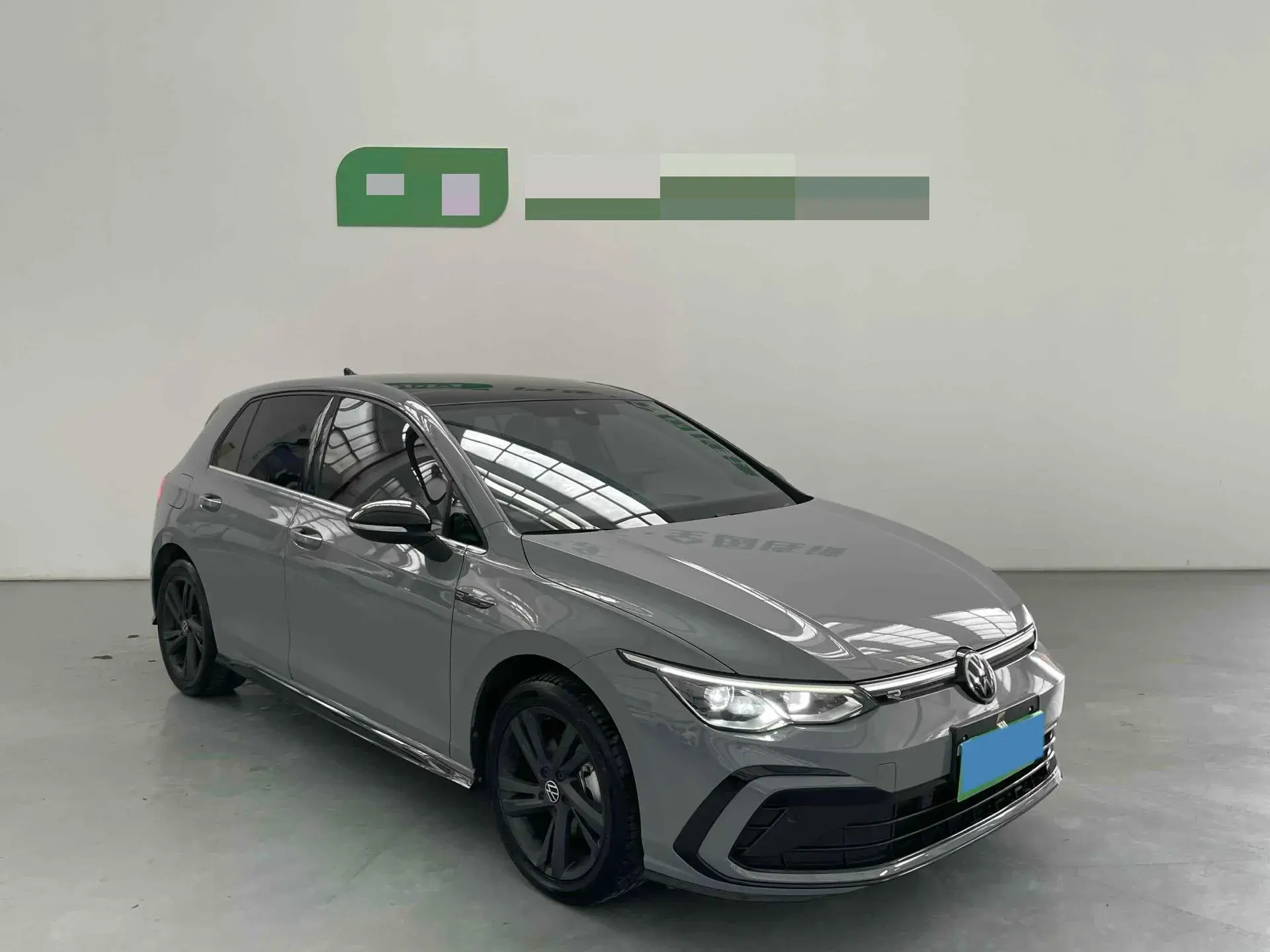 2021 VOLKSWAGEN GOLF thumbnail 3