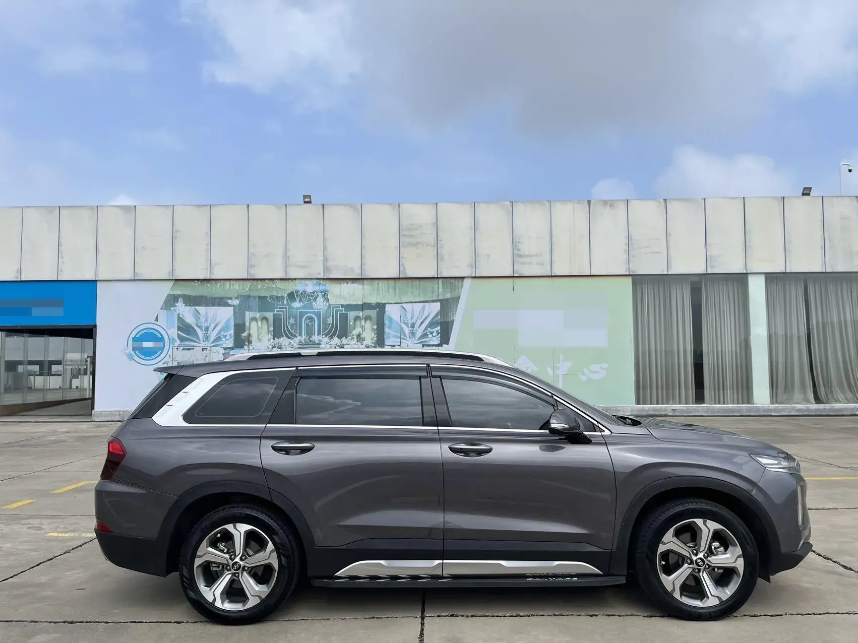 2019 HYUNDAI SANTAFE thumbnail 3