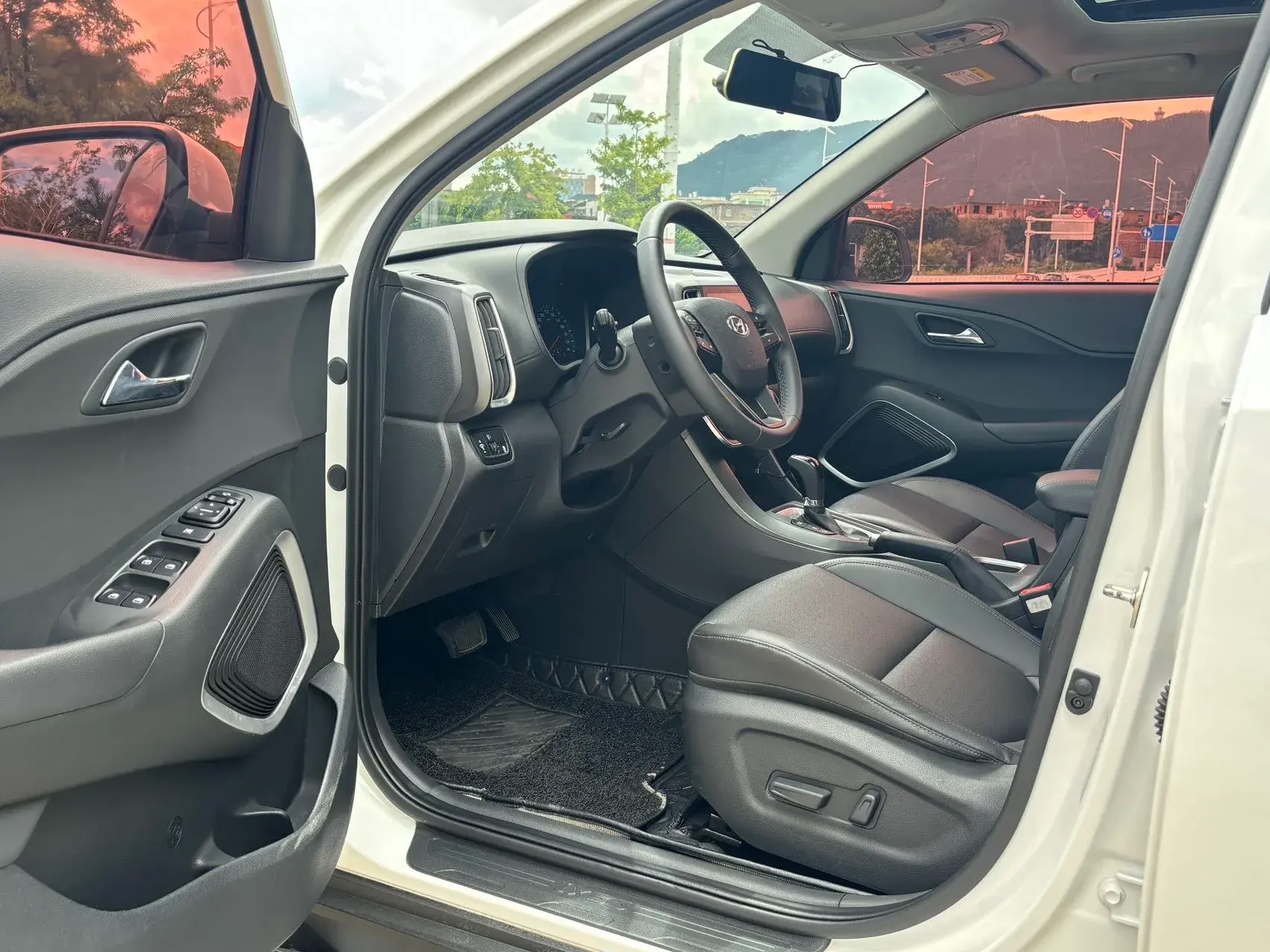 2019 HYUNDAI IX35 thumbnail 4